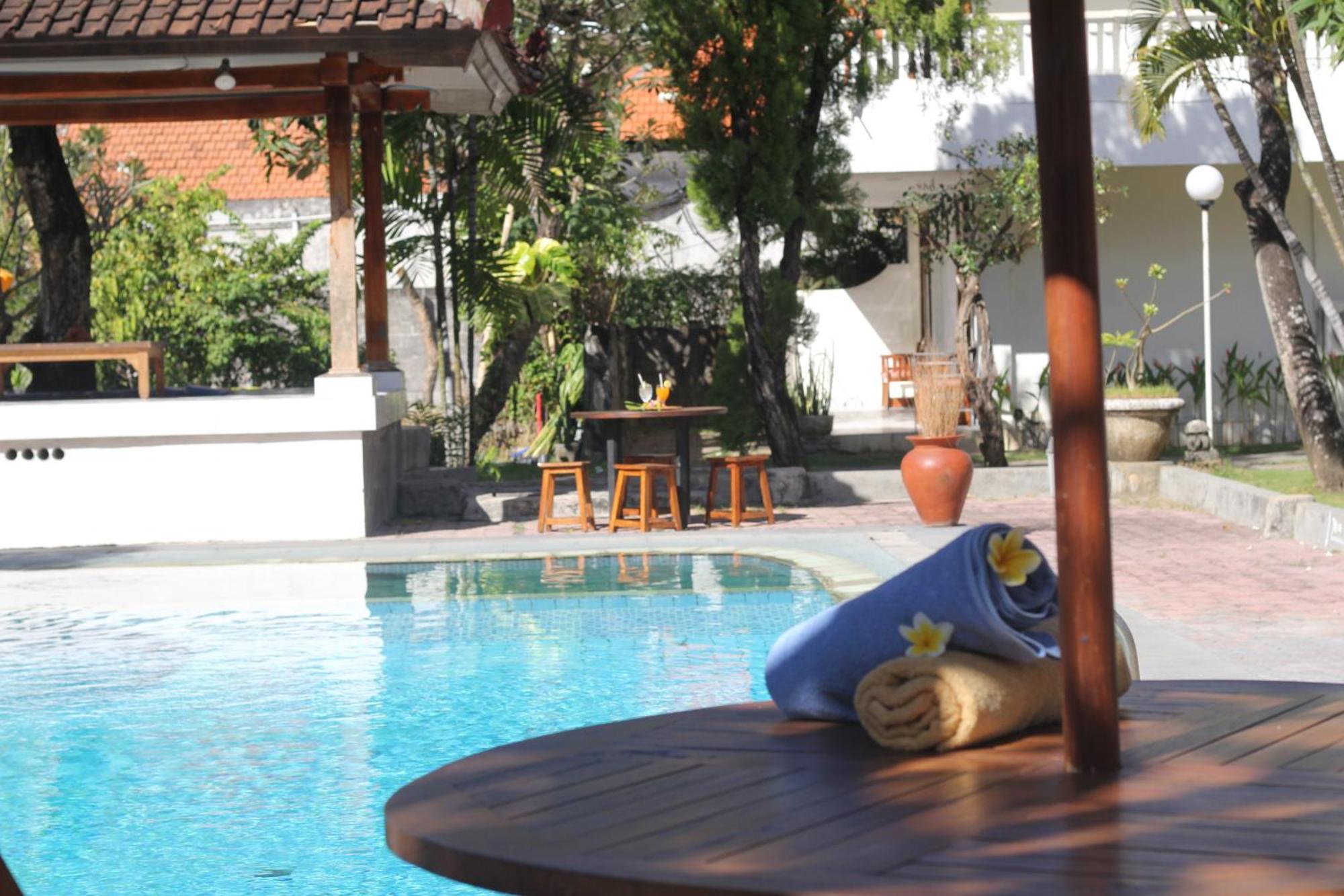 Kodja Beach Inn Kuta Lombok Esterno foto